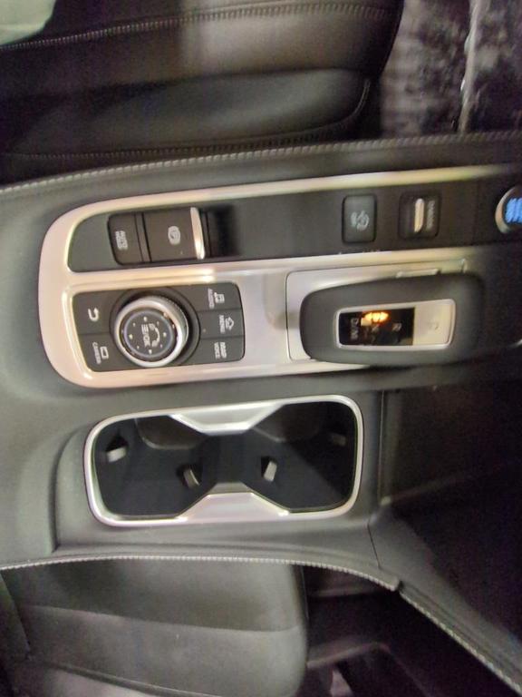 used 2025 INFINITI QX60 car, priced at $42,686