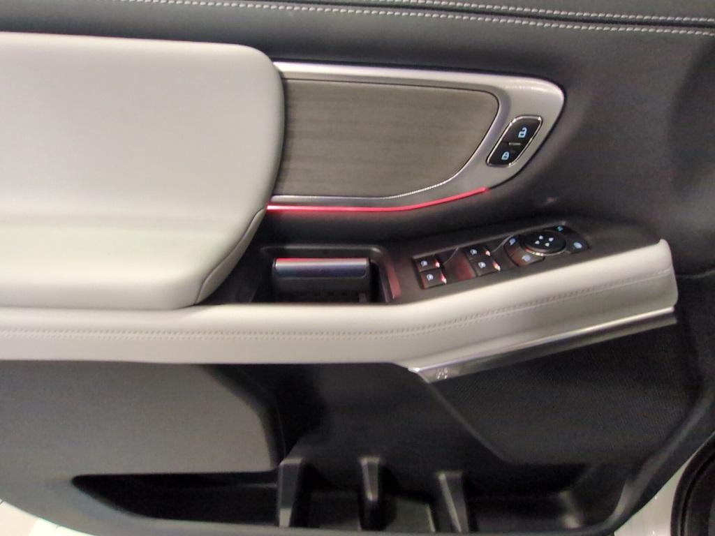 used 2025 Ford Expedition car, priced at $72,971