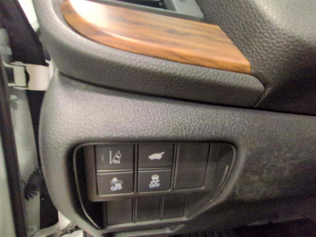 used 2021 Honda CR-V car, priced at $26,948