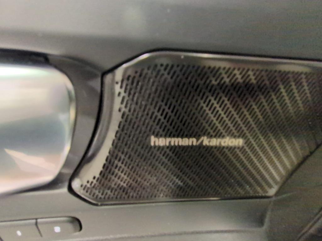 used 2024 Volvo XC40 car, priced at $36,243