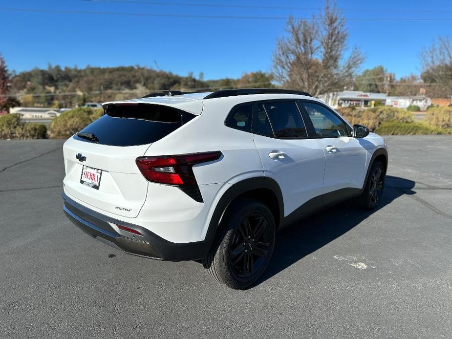 new 2025 Chevrolet Trax car, priced at $26,190