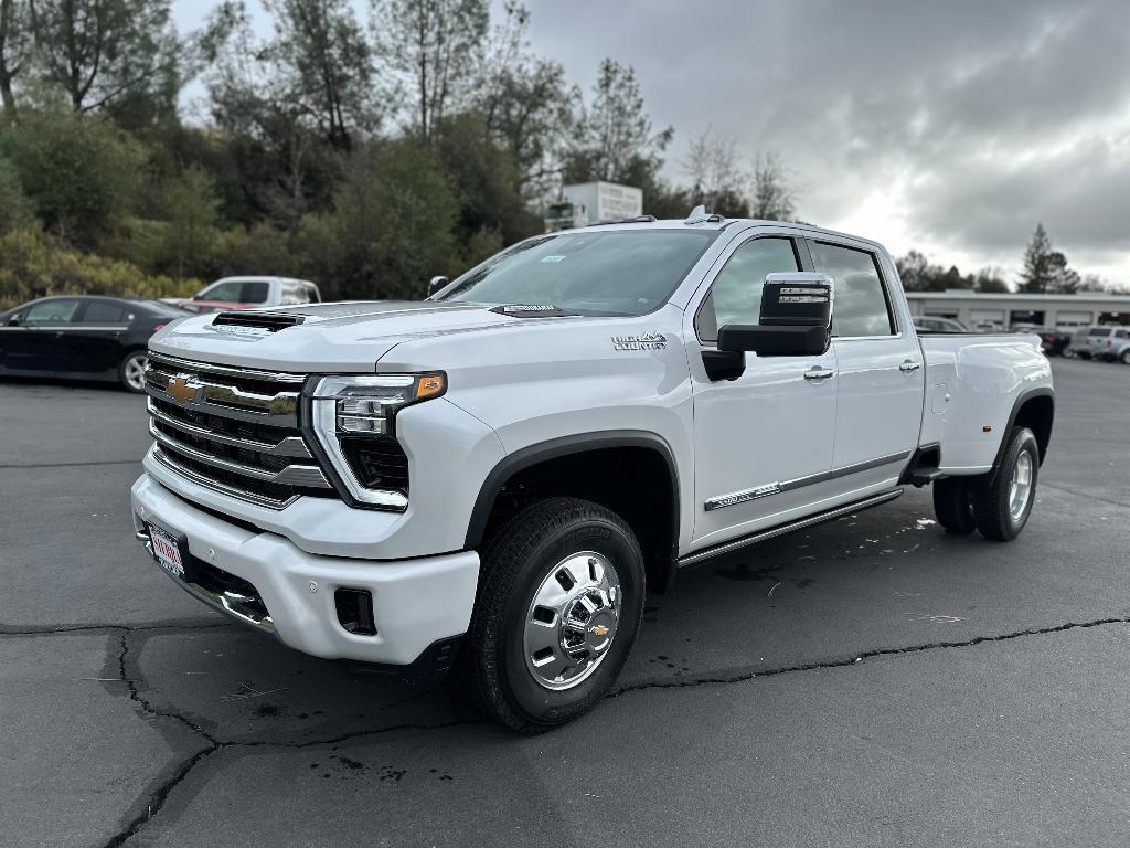 new 2025 Chevrolet Silverado 3500 car, priced at $84,920