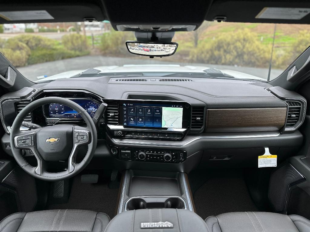 new 2025 Chevrolet Silverado 3500 car, priced at $84,920