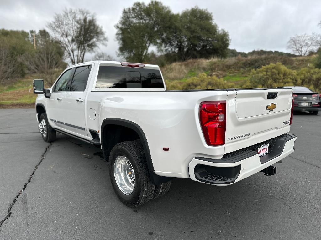 new 2025 Chevrolet Silverado 3500 car, priced at $84,920