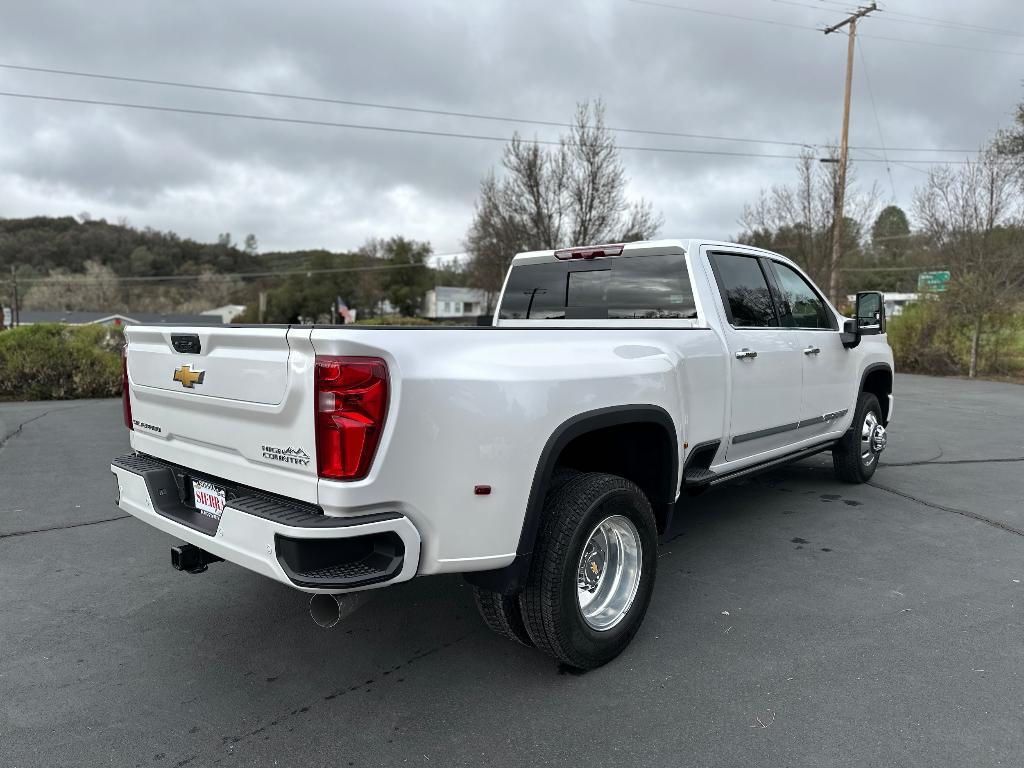 new 2025 Chevrolet Silverado 3500 car, priced at $84,920