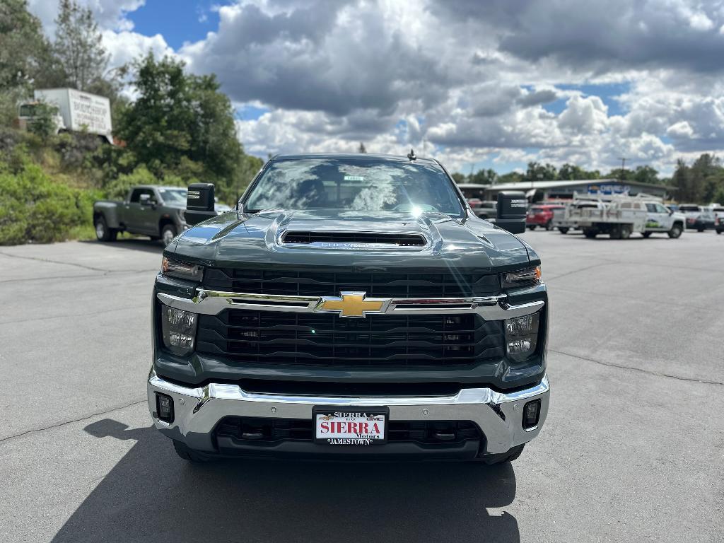 new 2025 Chevrolet Silverado 3500 car, priced at $69,704