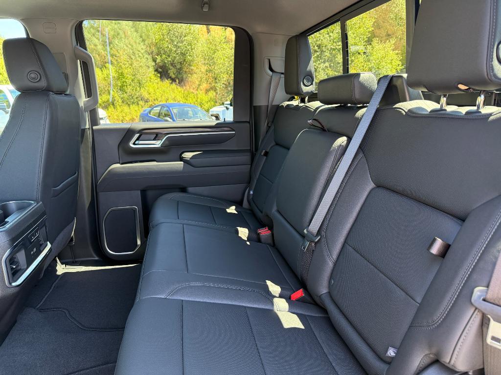 new 2025 GMC Sierra 2500 car, priced at $78,114