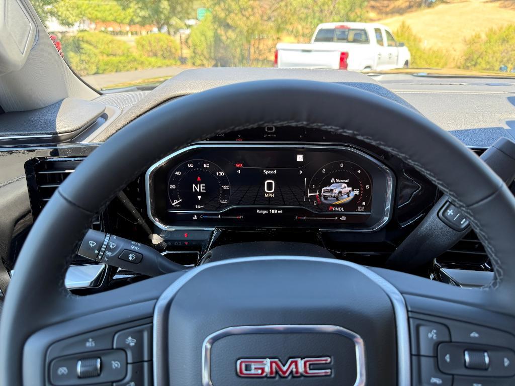 new 2025 GMC Sierra 2500 car, priced at $78,114