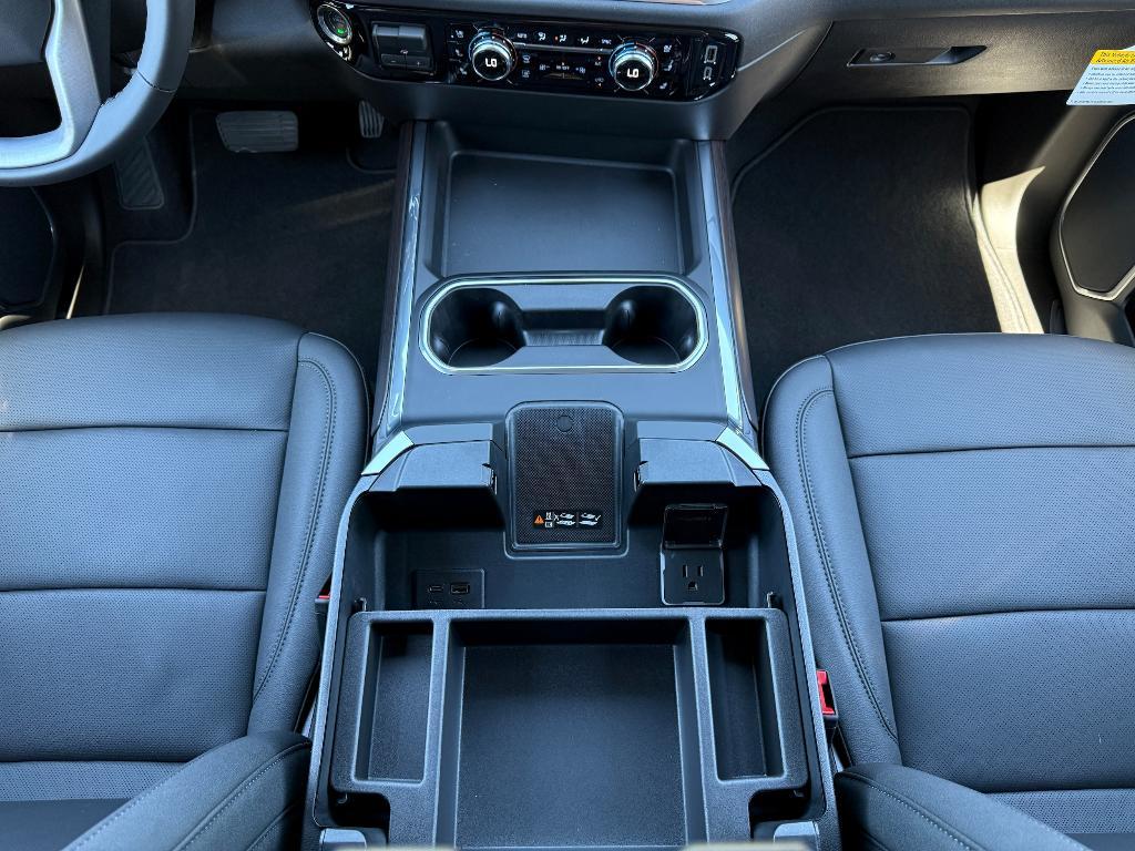 new 2025 GMC Sierra 2500 car, priced at $78,114