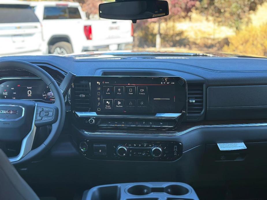 new 2025 GMC Sierra 1500 car, priced at $56,050