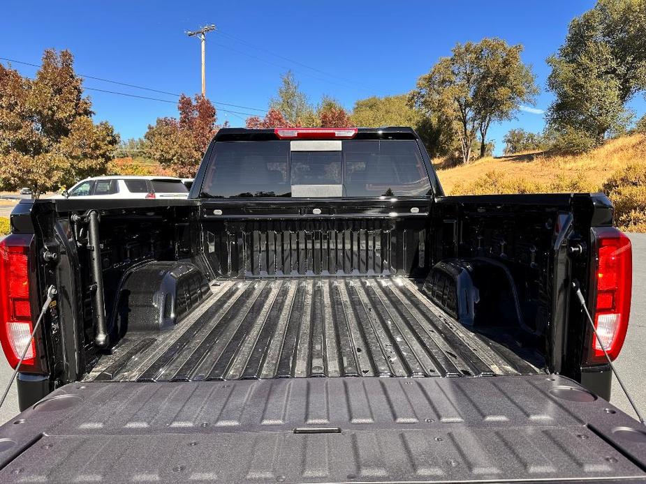 new 2025 GMC Sierra 1500 car, priced at $56,050