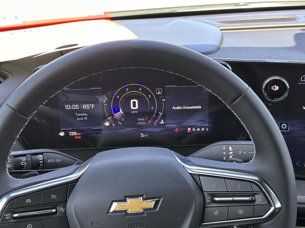 new 2025 Chevrolet Traverse car, priced at $42,160