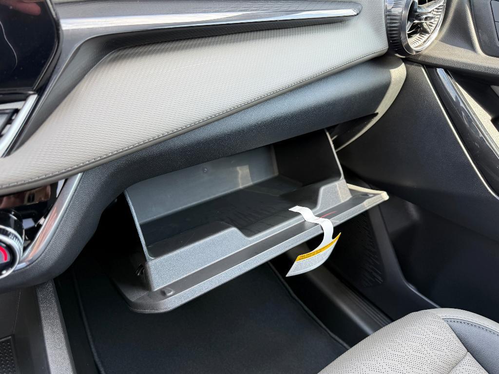 new 2026 Chevrolet Equinox car, priced at $31,431