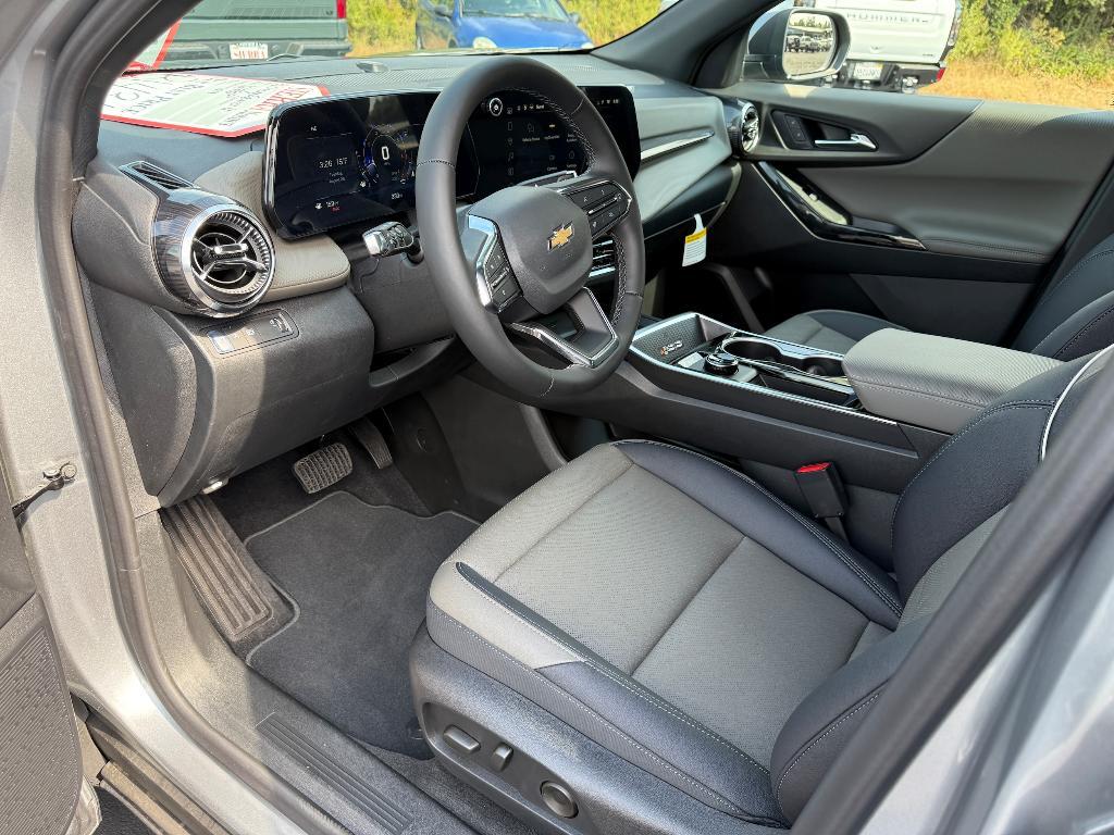 new 2026 Chevrolet Equinox car, priced at $31,431