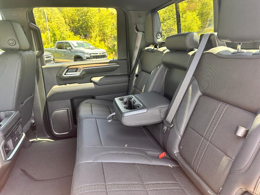 new 2025 Chevrolet Silverado 3500 car, priced at $82,858