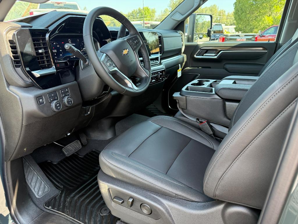 new 2025 Chevrolet Silverado 2500 car, priced at $70,430