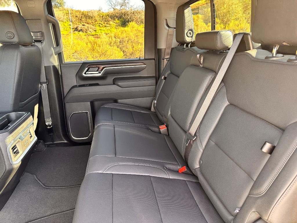 new 2025 GMC Sierra 3500 car, priced at $80,568