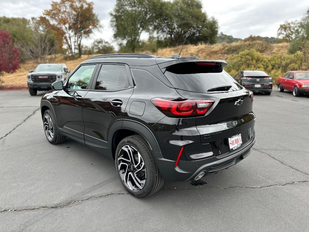 new 2025 Chevrolet TrailBlazer car, priced at $31,024