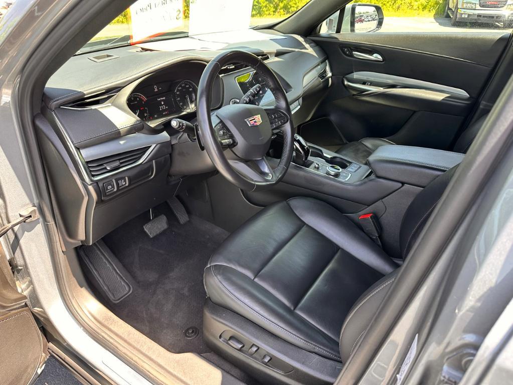 used 2023 Cadillac XT4 car, priced at $28,477