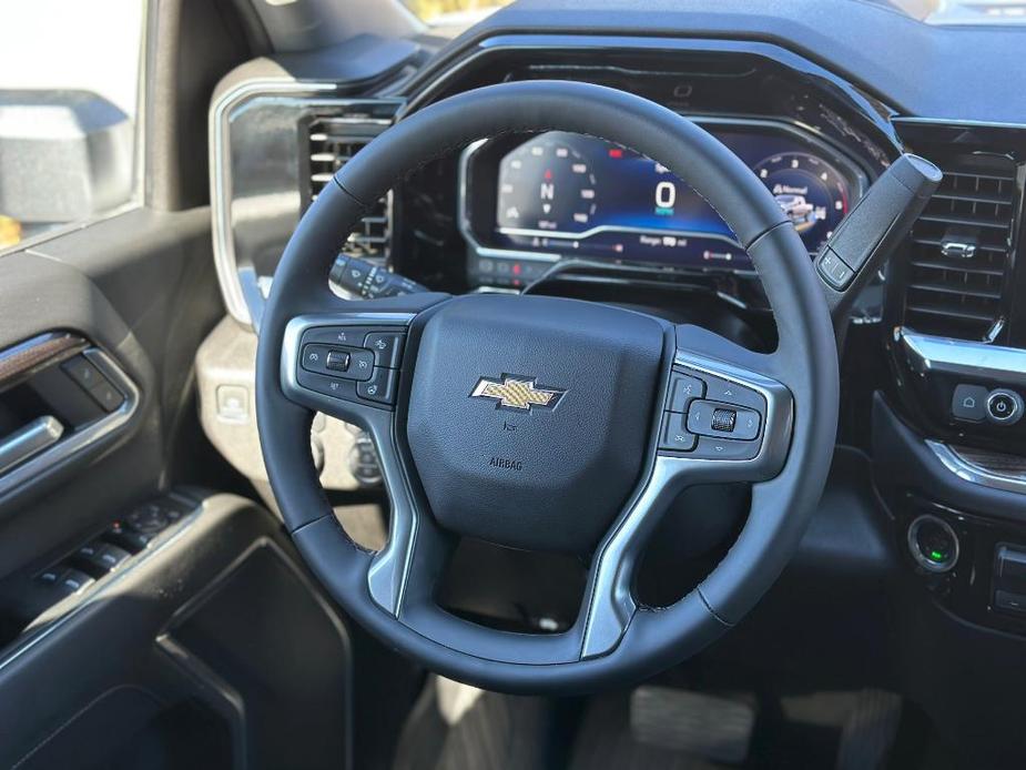 new 2025 Chevrolet Silverado 2500 car, priced at $68,024