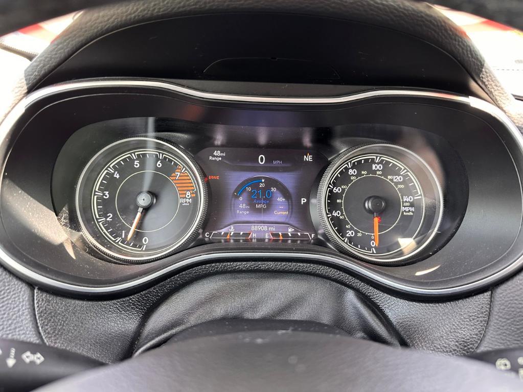 used 2020 Jeep Cherokee car, priced at $18,788