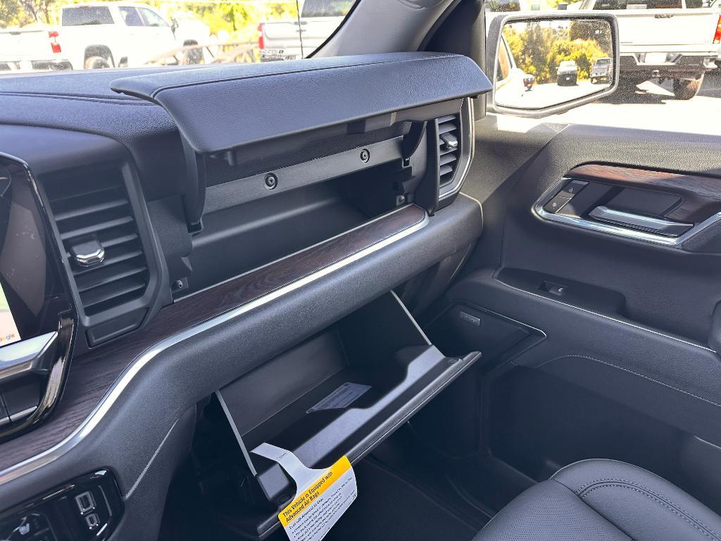 new 2025 GMC Sierra 1500 car, priced at $61,826