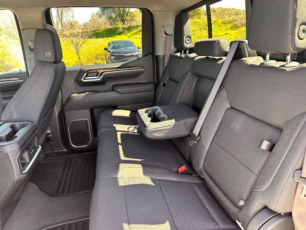 new 2025 GMC Sierra 1500 car, priced at $57,535