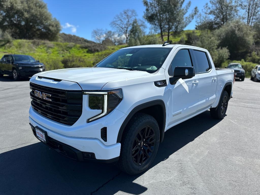 new 2025 GMC Sierra 1500 car, priced at $57,535