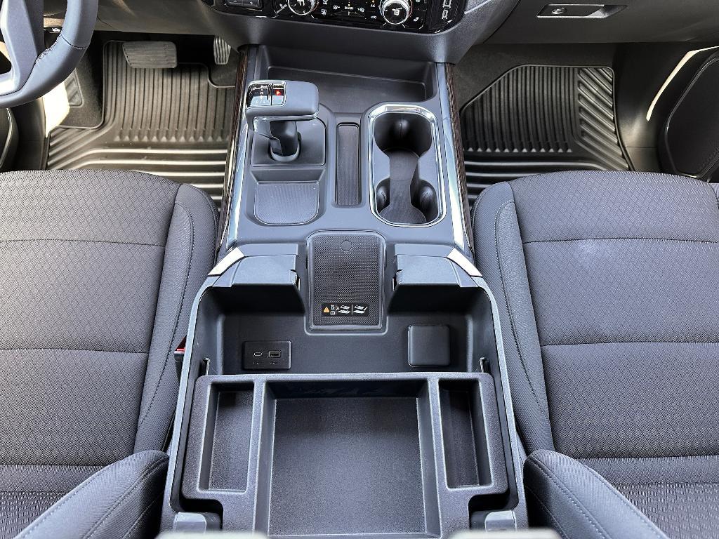 new 2025 GMC Sierra 1500 car, priced at $57,535