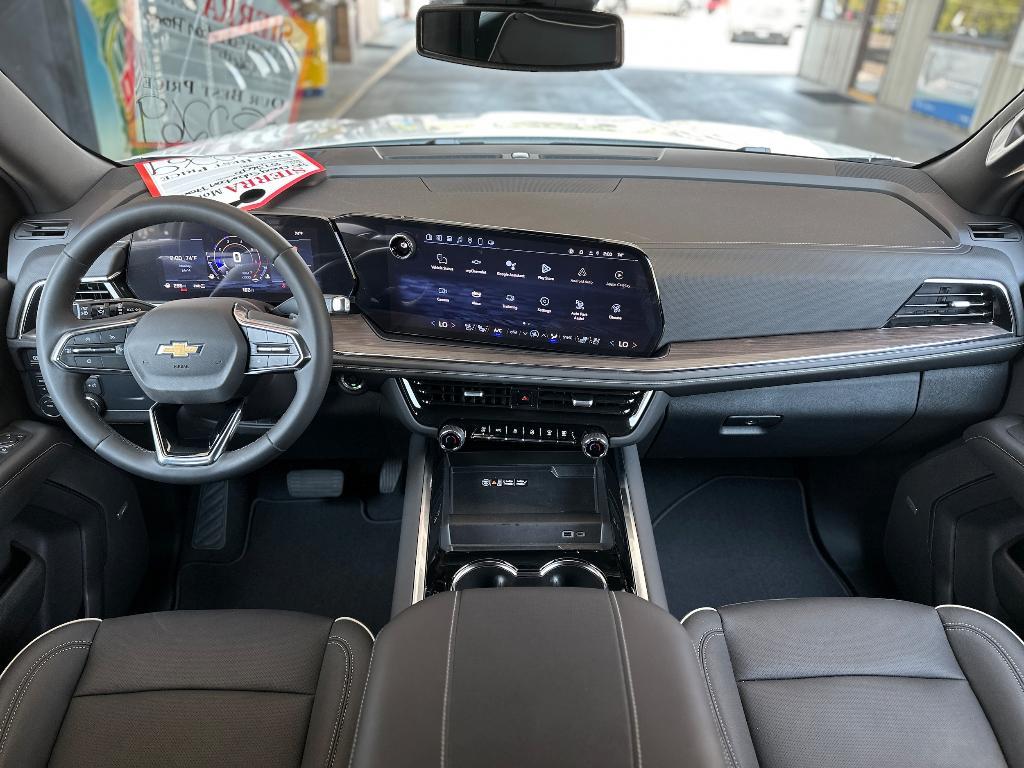 new 2025 Chevrolet Suburban car, priced at $82,269