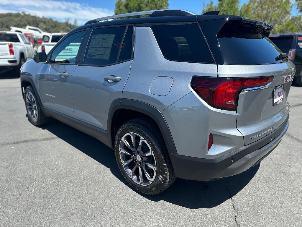 new 2026 GMC Terrain car, priced at $35,108