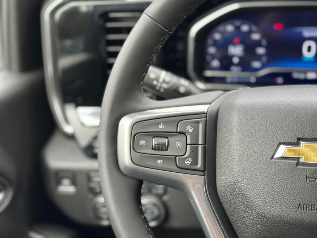 new 2025 Chevrolet Silverado 3500 car, priced at $75,978