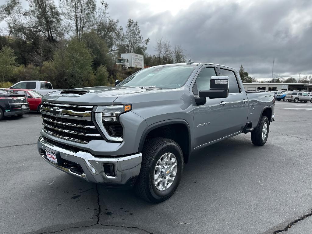 new 2025 Chevrolet Silverado 3500 car, priced at $75,978