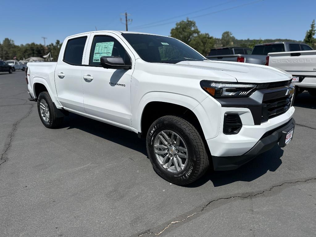 new 2025 Chevrolet Colorado car, priced at $42,616