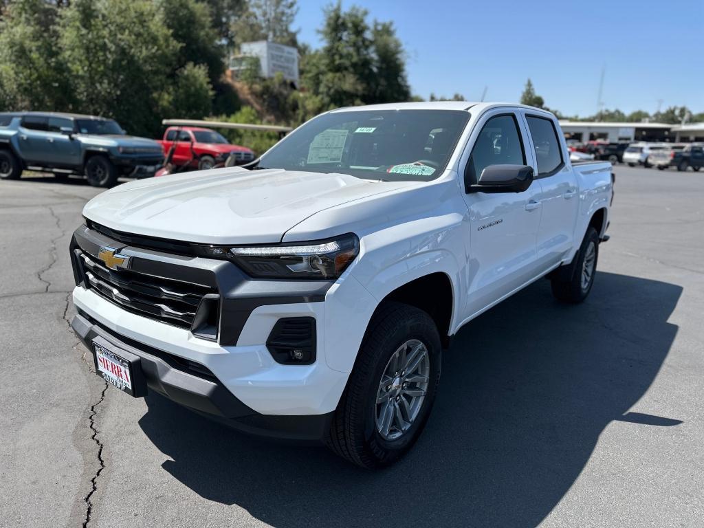 new 2025 Chevrolet Colorado car, priced at $42,616