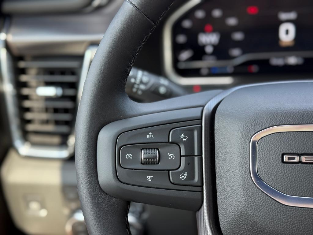 new 2025 GMC Sierra 2500 car, priced at $90,006