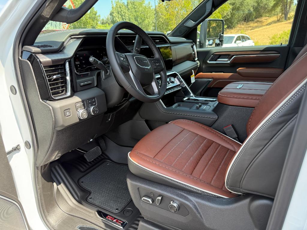 new 2025 GMC Sierra 2500 car, priced at $90,006