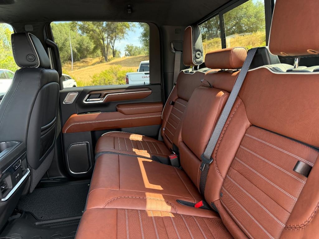 new 2025 GMC Sierra 2500 car, priced at $90,006