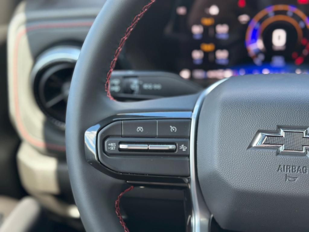 new 2025 Chevrolet Colorado car, priced at $47,267