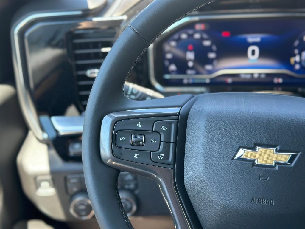 new 2025 Chevrolet Silverado 3500 car, priced at $86,075
