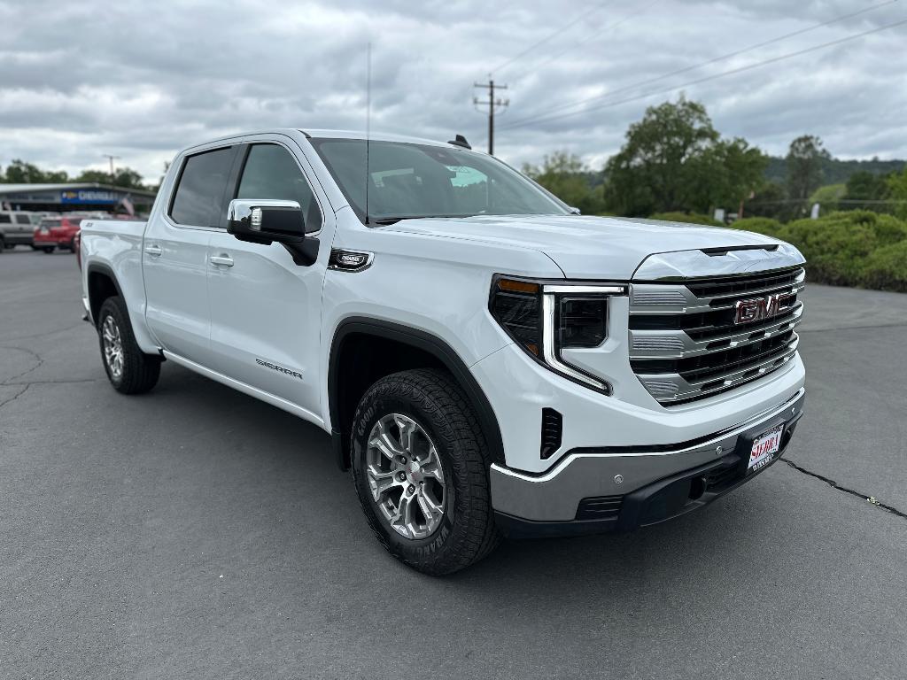 new 2025 GMC Sierra 1500 car, priced at $57,834