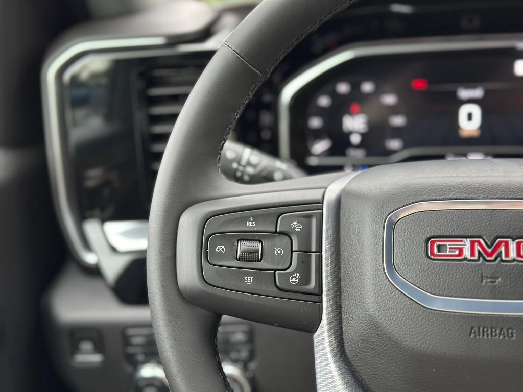 new 2025 GMC Sierra 1500 car, priced at $57,834