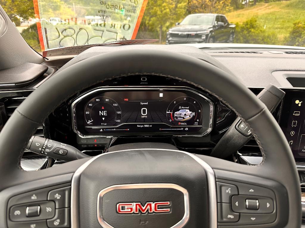 new 2025 GMC Sierra 1500 car, priced at $57,834