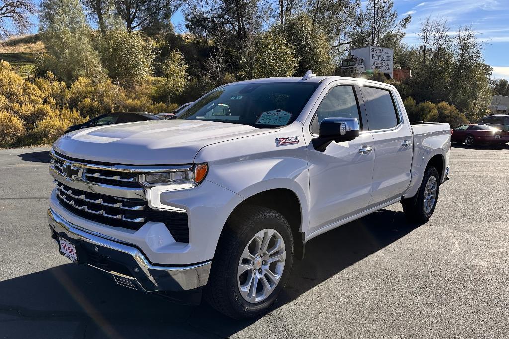 new 2025 Chevrolet Silverado 1500 car, priced at $62,692