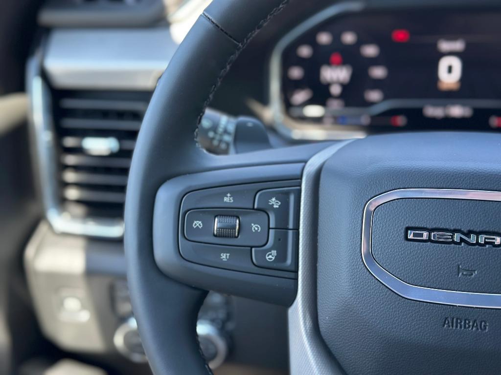 new 2025 GMC Sierra 1500 car, priced at $69,854