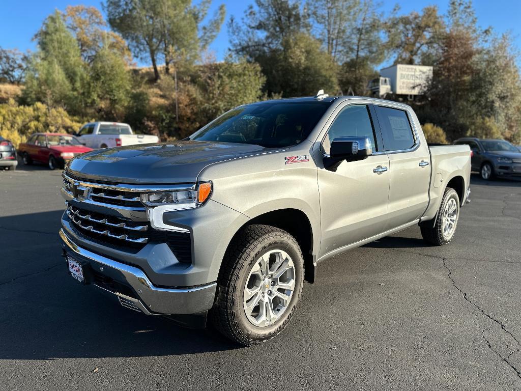 new 2025 Chevrolet Silverado 1500 car, priced at $60,301