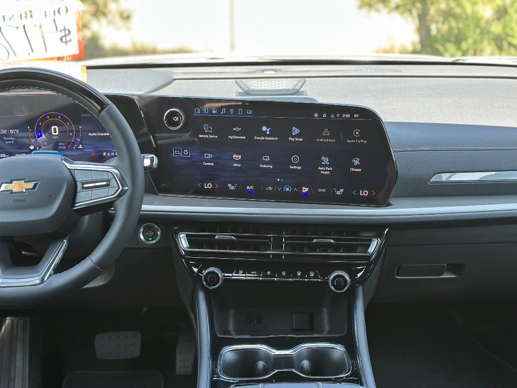 new 2025 Chevrolet Traverse car, priced at $47,784