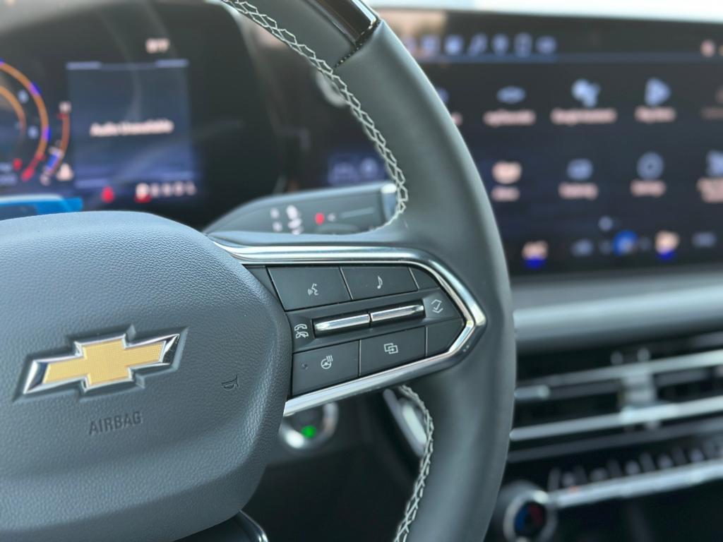 new 2025 Chevrolet Traverse car, priced at $47,784