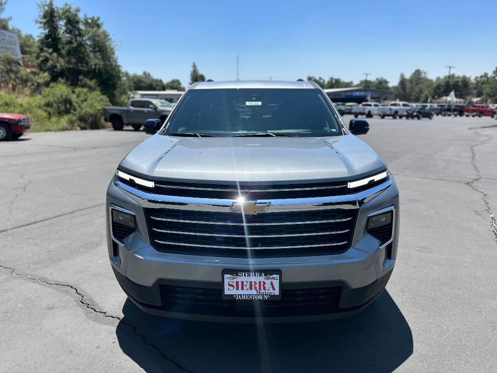new 2025 Chevrolet Traverse car, priced at $42,160