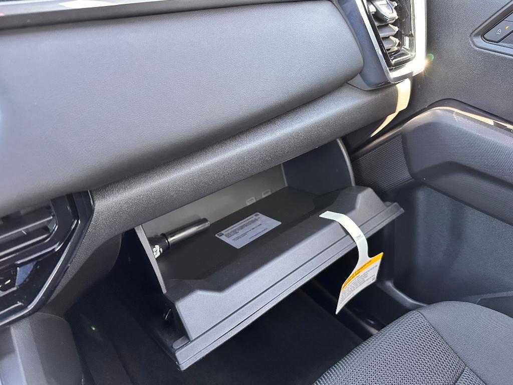 new 2025 GMC Canyon car, priced at $37,766